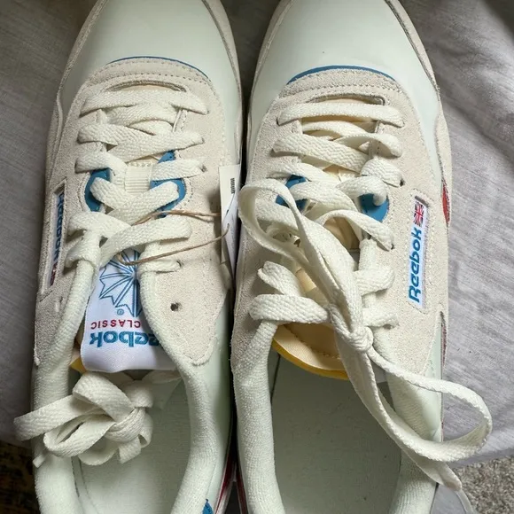 Reebok classic nylon sneakers casual running trending lifestyle