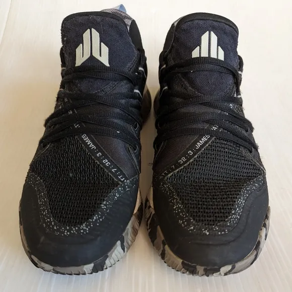 REEBOK men's Jj III Cross Training Black Pure Gray Shoes Sneakers