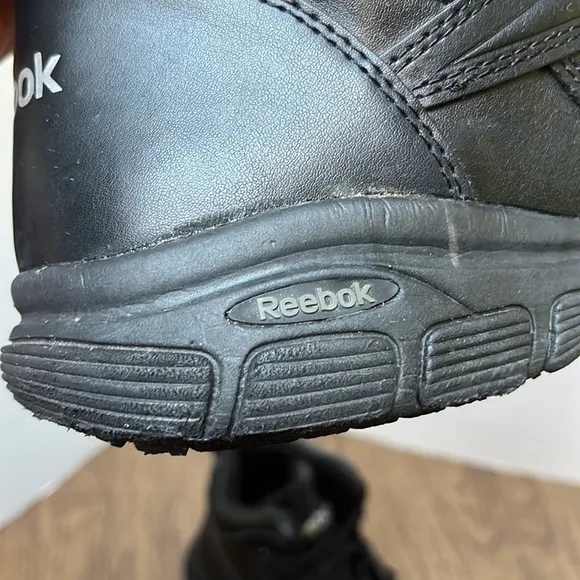 Reebok Men’s Leather Hi Top Black Boots Size 12W