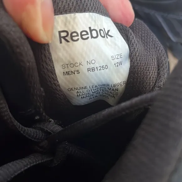 Reebok Men’s Leather Hi Top Black Boots Size 12W