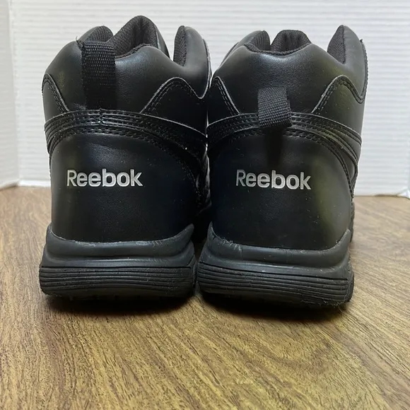 Reebok Men’s Leather Hi Top Black Boots Size 12W