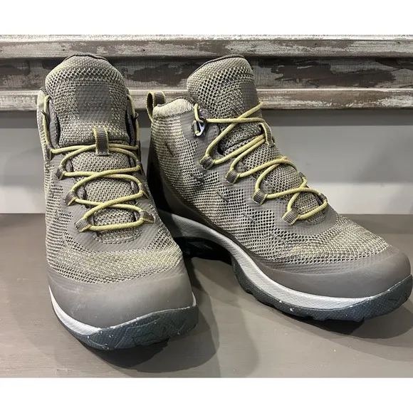 REI Co-Op Flash Mid Hiking Boots Mens Size 10 Green Waterproof Trail Shoes