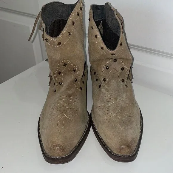 Roper Women’s Western Boots size 8.5 Fringe Studs Embroidery