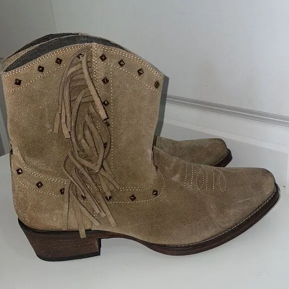 Roper Women’s Western Boots size 8.5 Fringe Studs Embroidery
