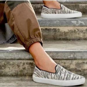 Rothy’s Maritime Tiger Sneaker Stripe Slip On Retired Shoes White Gray 11.5