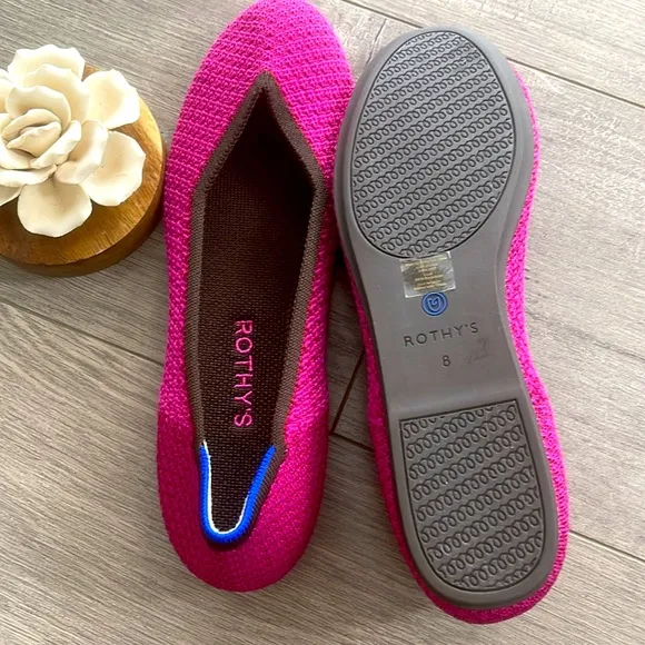 Rothy's round toe Magenta size 8 Women's flat Shoes