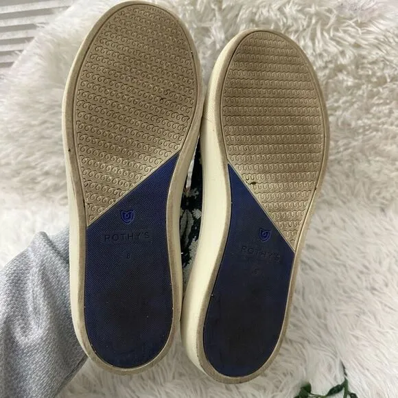 Rothys Sea Green Shibori Sneakers Shoes Rare Womens size 8 Comfy Sustainable