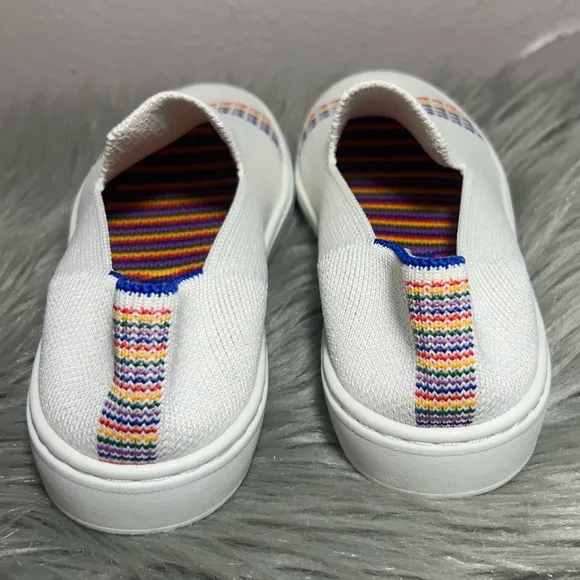 Rothys The Kids Sneaker Youth Kids White Rainbow Accents Slip On Shoes Size 2