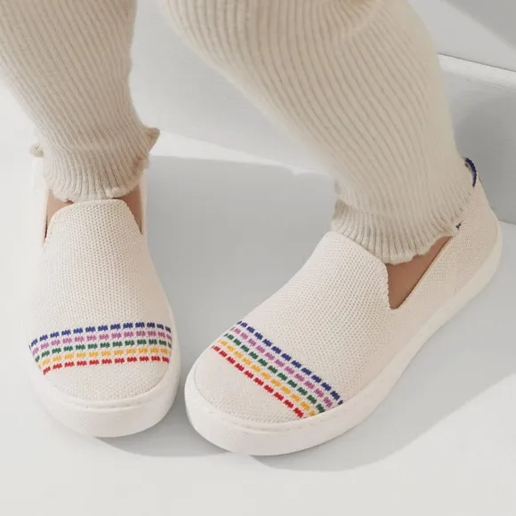Rothys The Kids Sneaker Youth Kids White Rainbow Accents Slip On Shoes Size 2