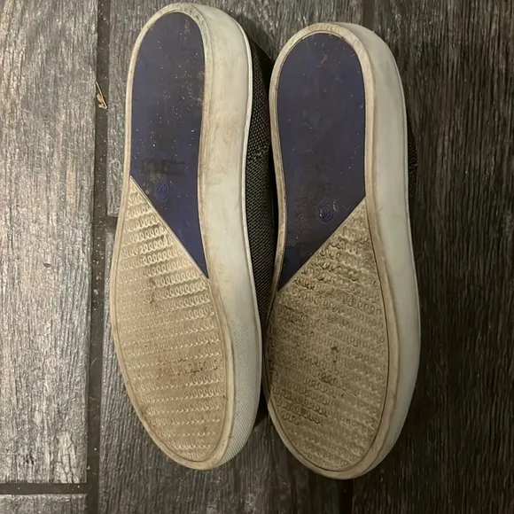 Rothy’s The Original Slip On Sneaker Steel Grey Retired