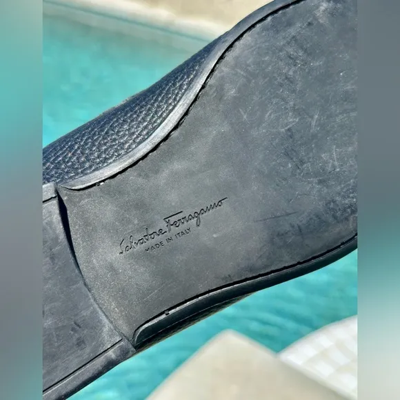 Salvatore Ferragamo Men's Black Pebble Leather Slip-On Loafers. Size 8