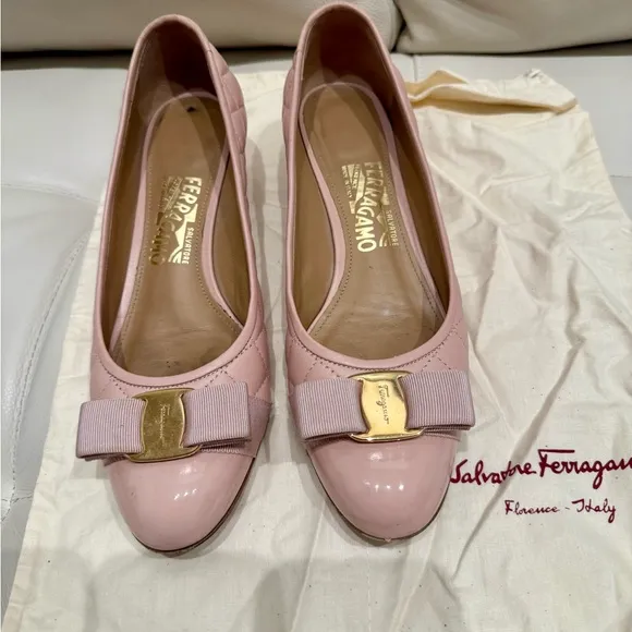 Salvatore Ferragamo Women’s Nude Pink Vera Q Bow Low Heel Pumps Size 8.5