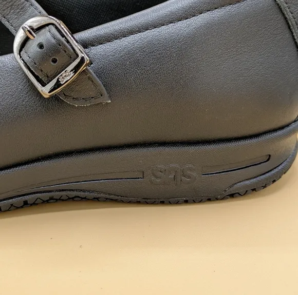 SAS 2500 Womens Black Leather Clare Non Slip Mary Jane Shoes Size 7.5 M