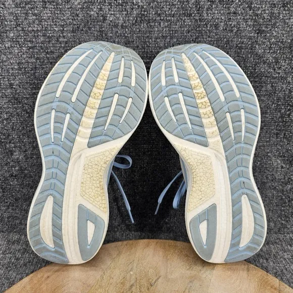 Saucony Ride 18 Womens Size 9.5 Gray Low Top Athletic Running Shoes S11000-105
