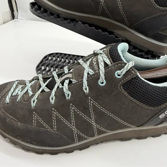 Scarpa Crux Approach Womens 9 Hiking Shoes Mountaineering Low Suede Waterproof