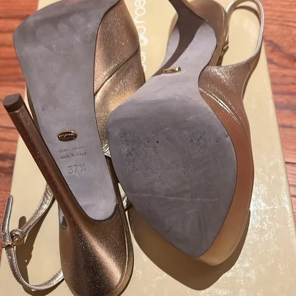 Sergio Rossi gold shoes