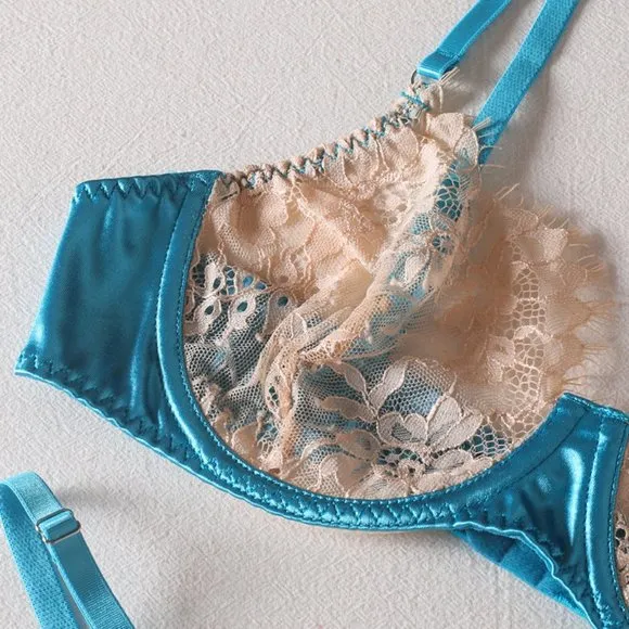 Set 2-Pcs Wear Panty Satin Women’s Kink Lingerie Set