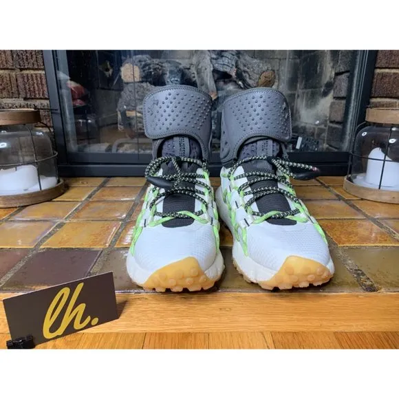 Size 7.5 Under Armour HOVR Summit Fat Tire Cuff Shoes “Stone” Hiking Boots 30229