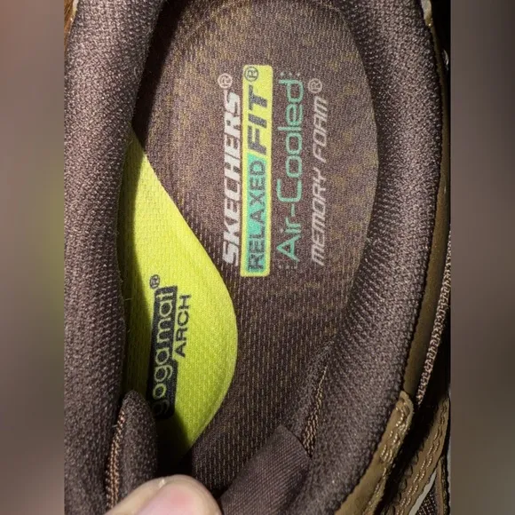 Skechers Men Respected Edgemere 204330 Desert Leather Brown Shoes Sneakers 9.5