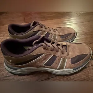 Skechers Men Respected Edgemere 204330 Desert Leather Brown Shoes Sneakers 9.5