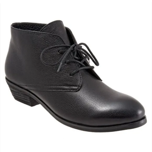 Softwalk women’s Ramsey ankle boots black size 8N