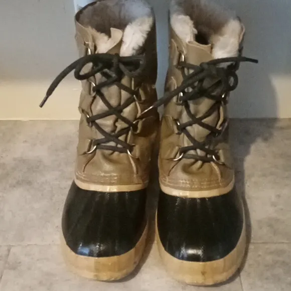 SOREL boots size 14 MEN