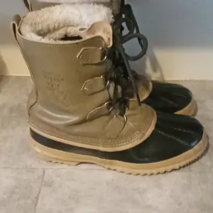 SOREL boots size 14 MEN
