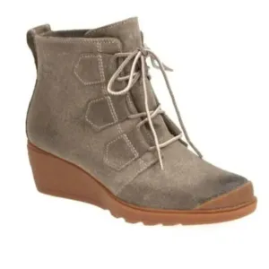 Sorel Boots Women’s 9 Toronto Lace Up Wedge
