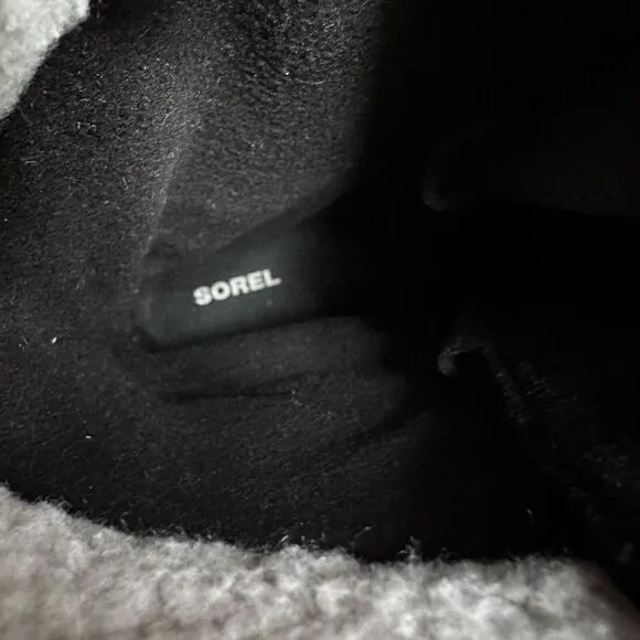 Sorel‎ Caribou Boots Women's Size 11 Black Waterproof Lace Up Snow NL-2649-011