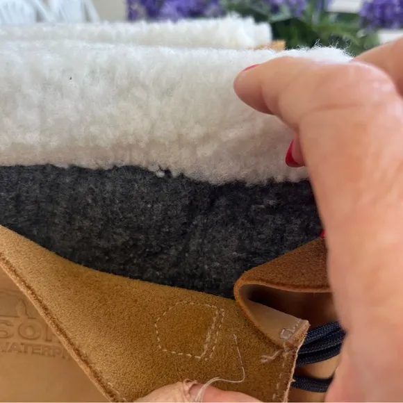 Sorel Caribou Men Snow Winter Boots WP Size 13 NM 1000–281 Sherpa cuff EUC!