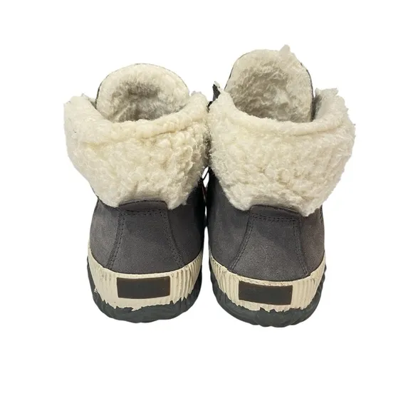 Sorel Gray and Red Women's waterproof boots