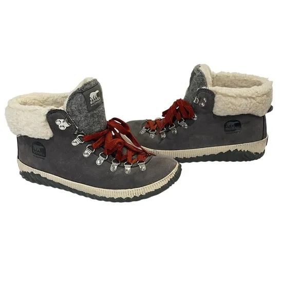 Sorel Gray and Red Women's waterproof boots