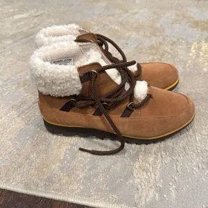 SOREL Harlow Lace Cozy Size 7.5 Brown Shearling Women’s Snow Boots MSRP $150 EUC