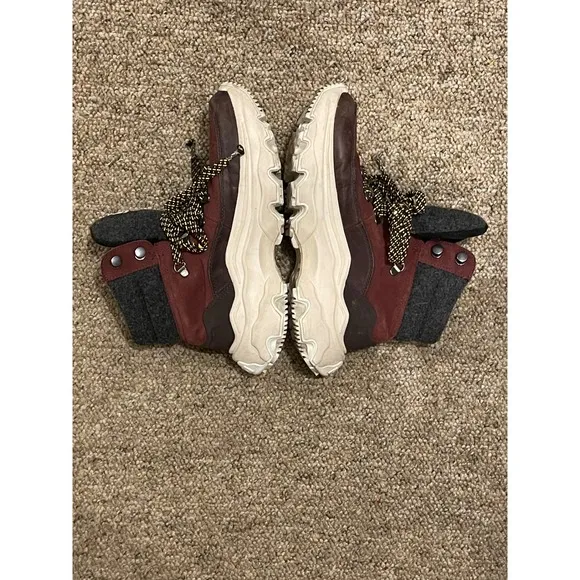 SOREL Kinetic Breakthru Conquest Hiking Shoes