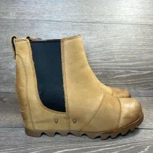 Sorel Lea Wedge Tan Camel Leather Women’s Sz 7.5 Pull On Hidden Wedge Ankle Boot