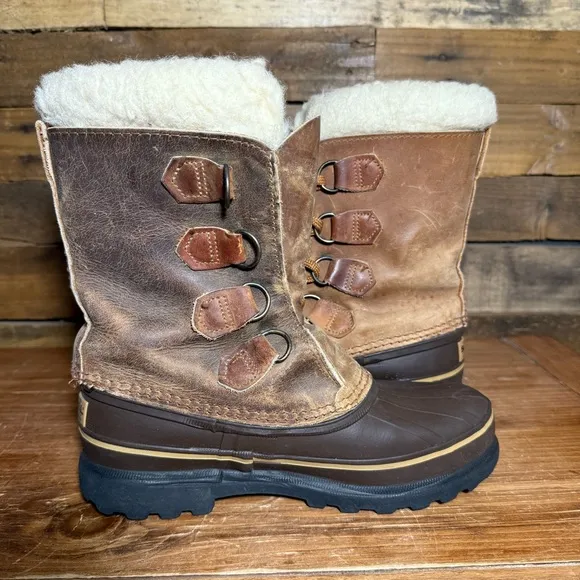 Sorel Leather Winter Snow Boots size 6 Womens.