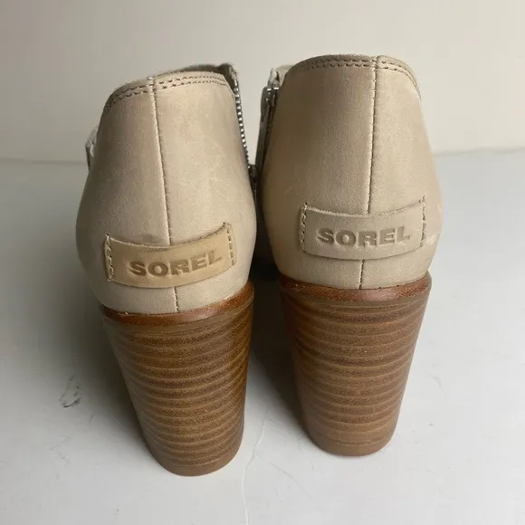 Sorel Nadia Ankle Bootie White &amp; Tan Peep-Toe Block Heel Shoes  8