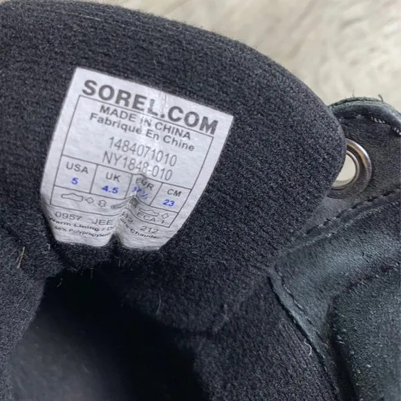 Sorel NY1848 Youth Boys Duck Black Leather Snow Winter Rain Booties Boots Size 5