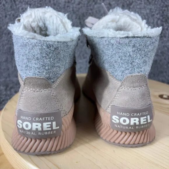 Sorel Out N About III Conquest Boot Women Size 6.5 Waterproof Suede Ankle Hiking