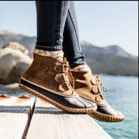 Sorel Out ‘n About winter rain/snow boots size 5 women