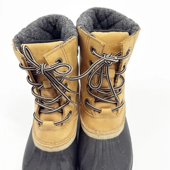 Sorel Slimpack II Leather Waterproof Lace Boots Women’s size 9 Winter Snow