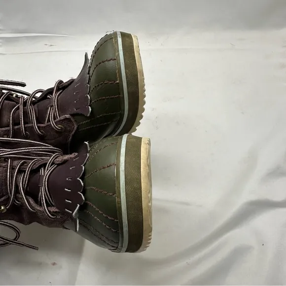 Sorel Tivoli Camp 18 Winter Snow Boots Brown Green Waterproof Womens Size 7