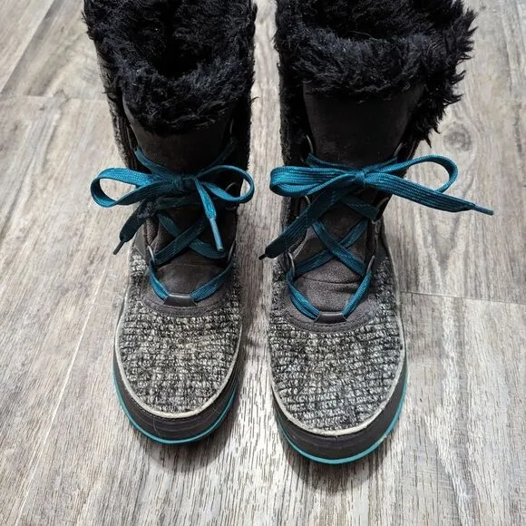Sorel Tivoli II blanket snow boots