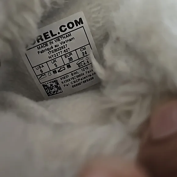 Sorel Tivoli II Snow boots Pink Tropick, faux fur lining Size 6
