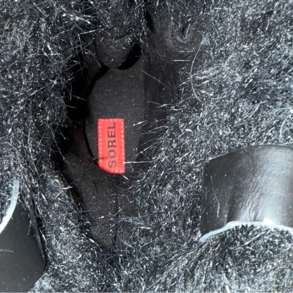 Sorel Tofino Cate NL2191-010‎ Women Sz 7 Black Fur Waterproof Winter Snow Boots