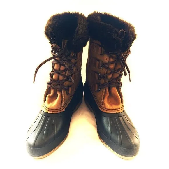 Sorel Women Boots Size 8 *