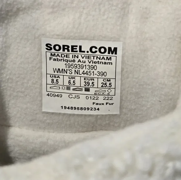 Sorel Women's Explorer II Snow Boots 8.5