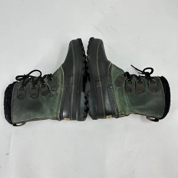 Sorel Women's Felt Lined Green Snow Boots size 7