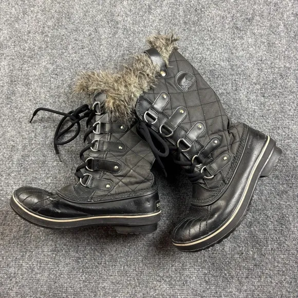 SOREL Women’s Waterproof Tofino II Rubber Snow Boots Black w/Fur size: 7