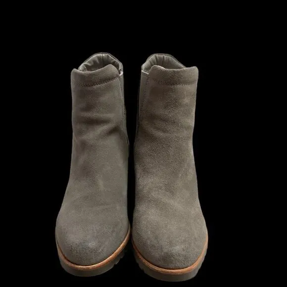 SOREL Women’s Boots  Gray Size 8